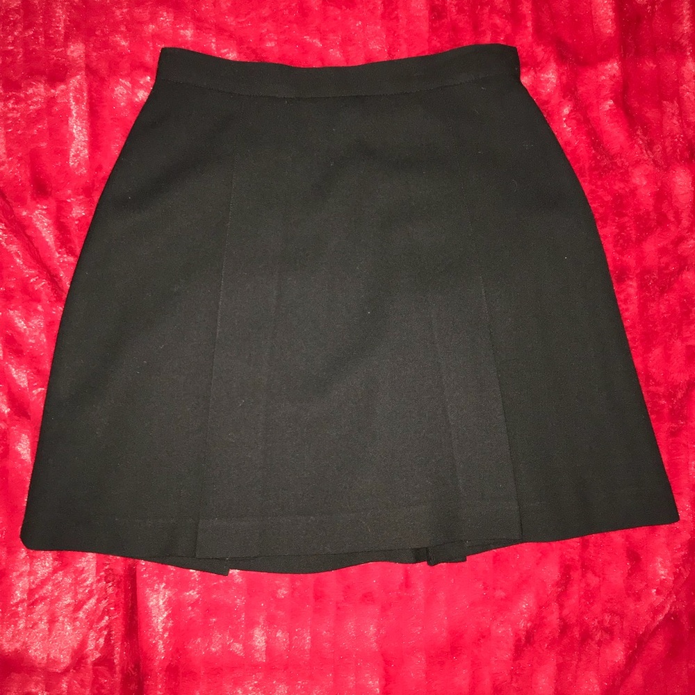 🖤Barneys New York Black Skirt🖤